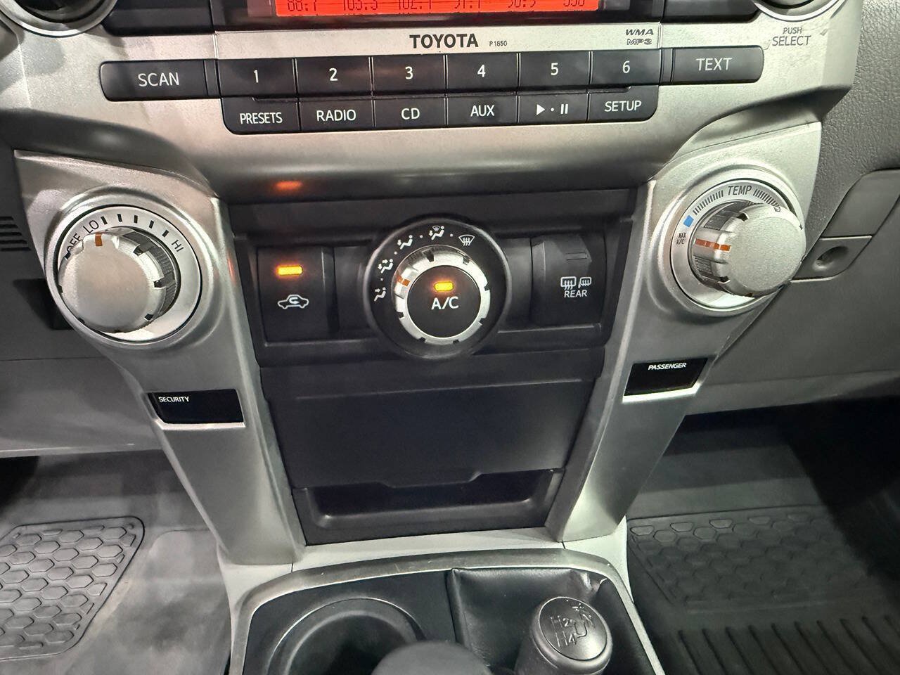 Used 2011 Toyota 4Runner SR5 w/ Convenience Pkg AWD/4WD image 32