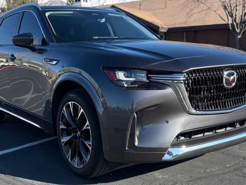 Used 2024 MAZDA CX-90 image 3