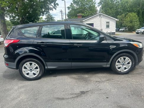 Used 2016 Ford Escape FWD S image 6