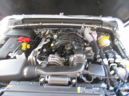 New 2025 Jeep Wrangler Unlimited Rubicon image 14