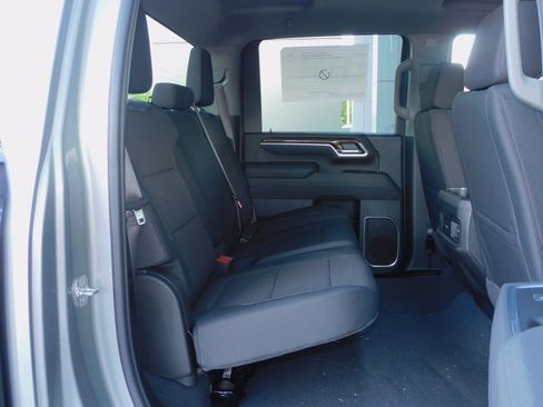 New 2026 Chevrolet Silverado 3500 4x4 Crew Cab LT image 24