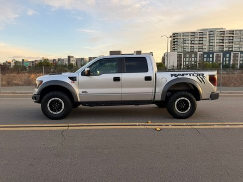 Used 2013 Ford F150 4x4 Crew Cab SVT Raptor image 2