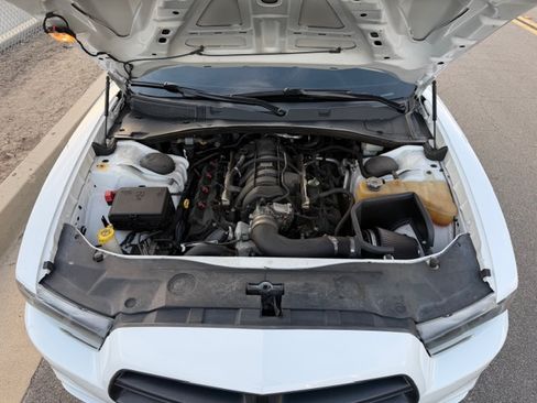 Used 2014 Dodge Charger AWD/4WD image 17