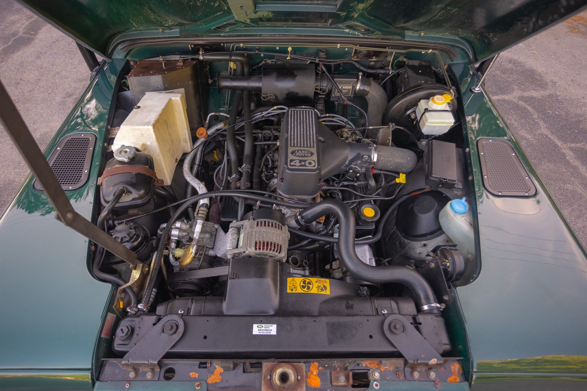 Used 1997 Land Rover Defender 90 AWD/4WD image 19