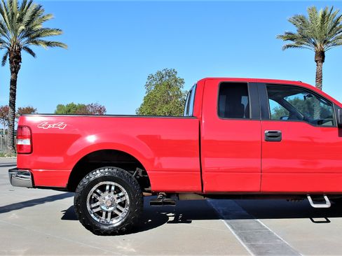 Used 2006 Ford F150 XLT image 3