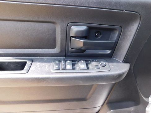 Used 2018 RAM 2500 Tradesman image 10