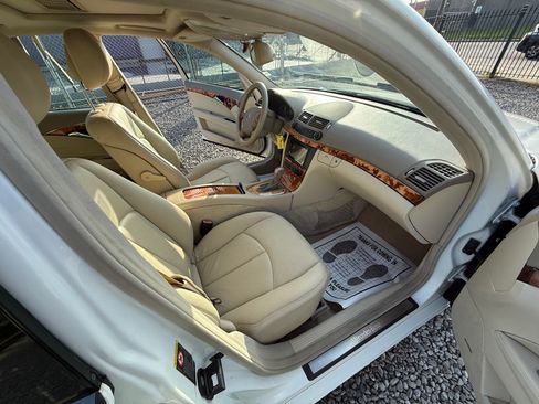 Used 2006 Mercedes-Benz E 320 image 11