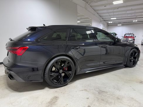 Used 2021 Audi RS 6 AWD/4WD image 4