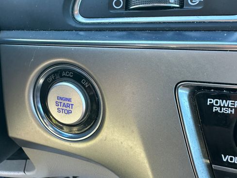 Used 2016 Hyundai Sonata FWD image 10