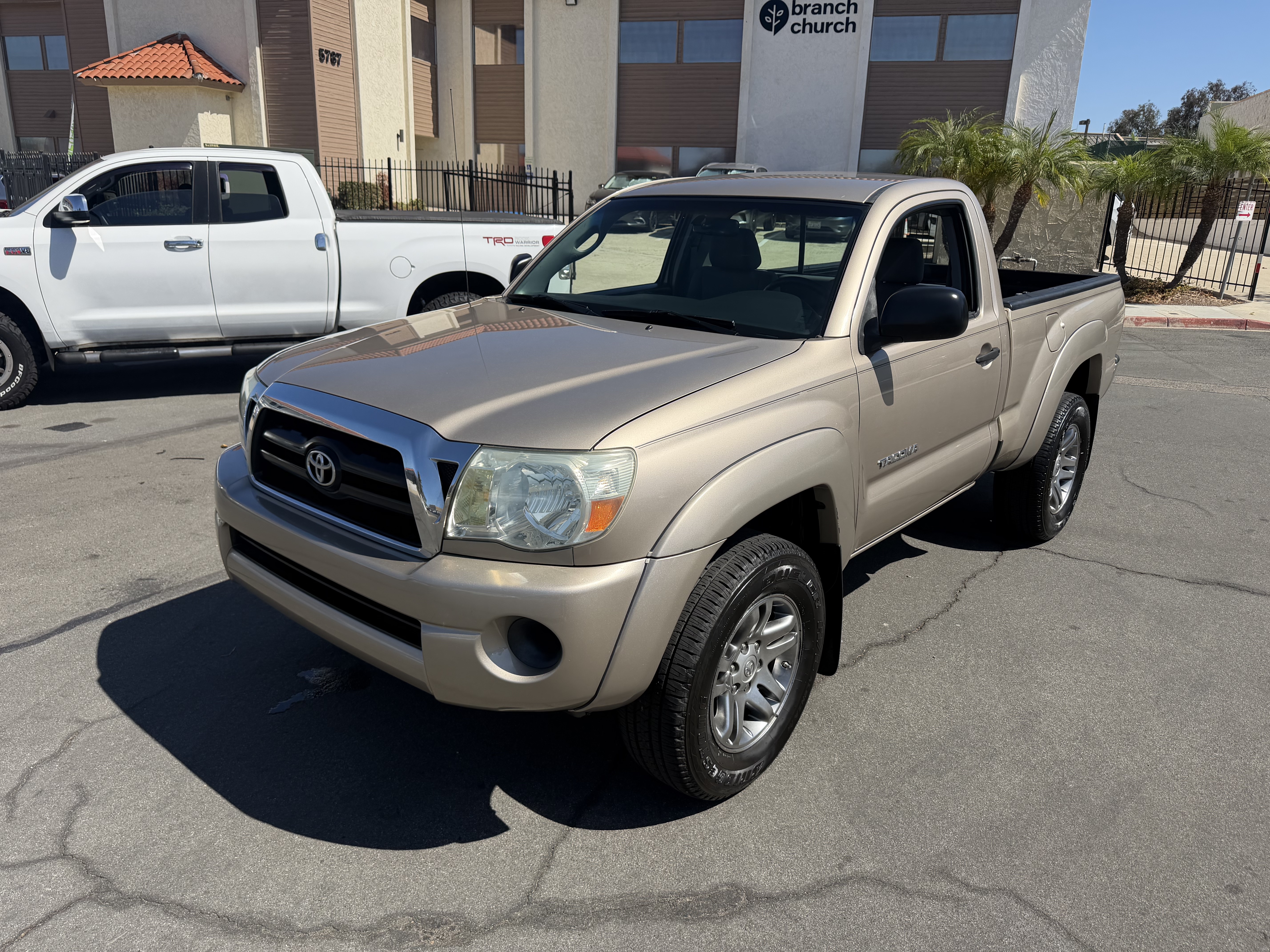 Used 2006 Toyota Tacoma 2WD Regular Cab PreRunner image 5