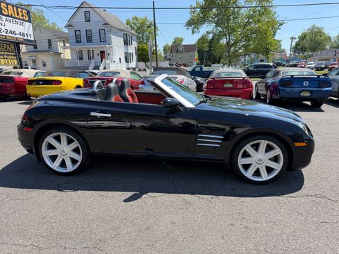 Used 2007 Chrysler Crossfire Limited Convertible RWD image 17
