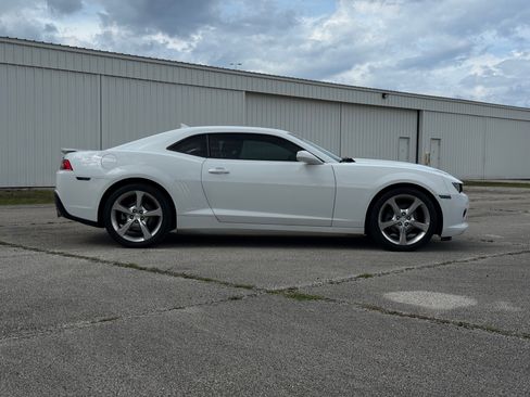 Used 2014 Chevrolet Camaro LT Coupe RWD image 10