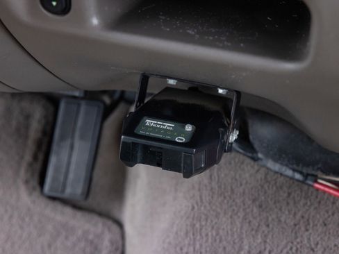 Used 2003 Ford Excursion Eddie Bauer image 26