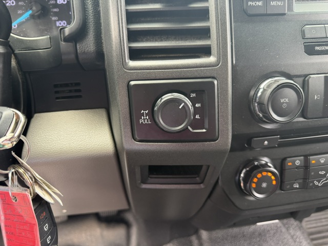 Used 2018 Ford F250 4x4 Crew Cab Super Duty image 22