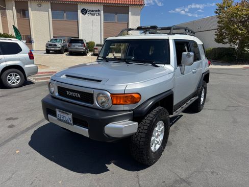 Used 2007 Toyota FJ Cruiser image 6