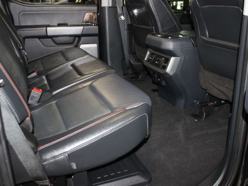 Used 2023 Ford F250 Lariat image 32