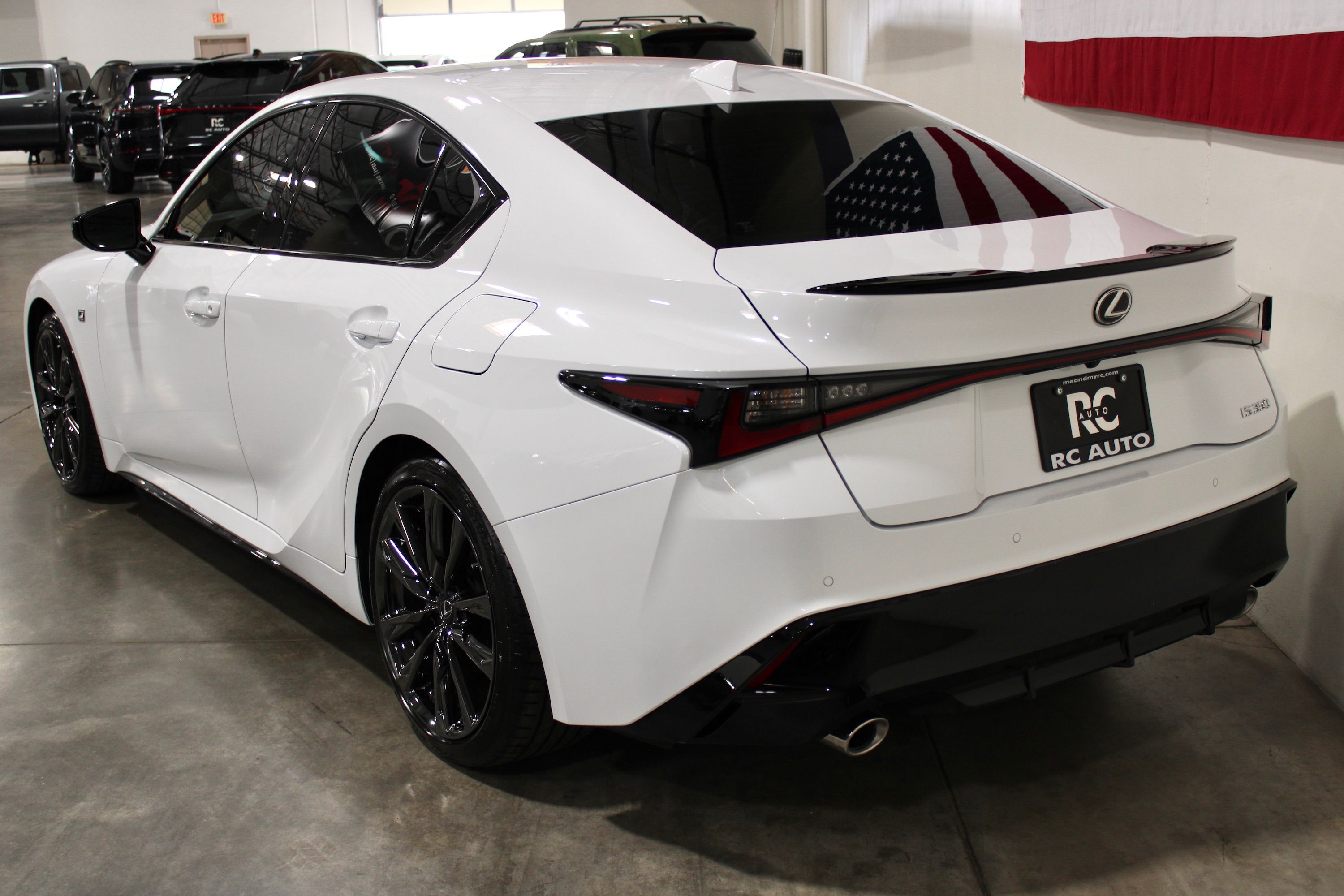 Used 2025 Lexus IS 350 F Sport RWD image 3