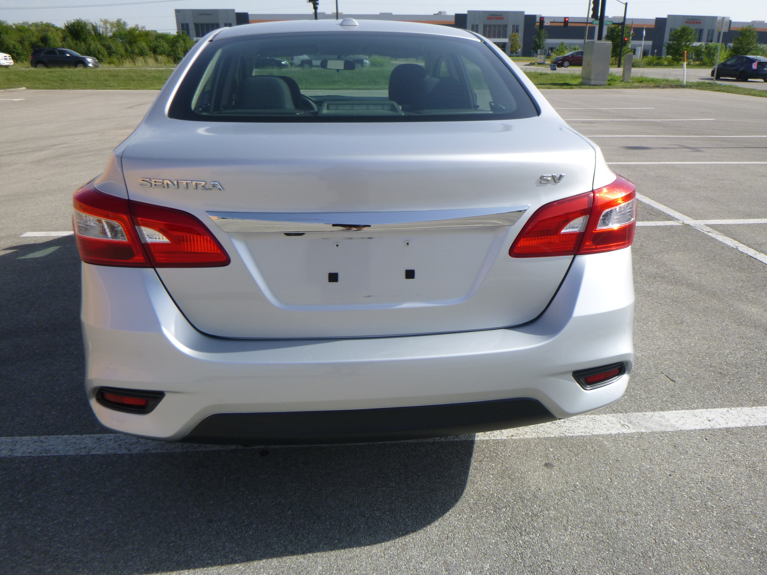 Used 2019 Nissan Sentra SV FWD image 7