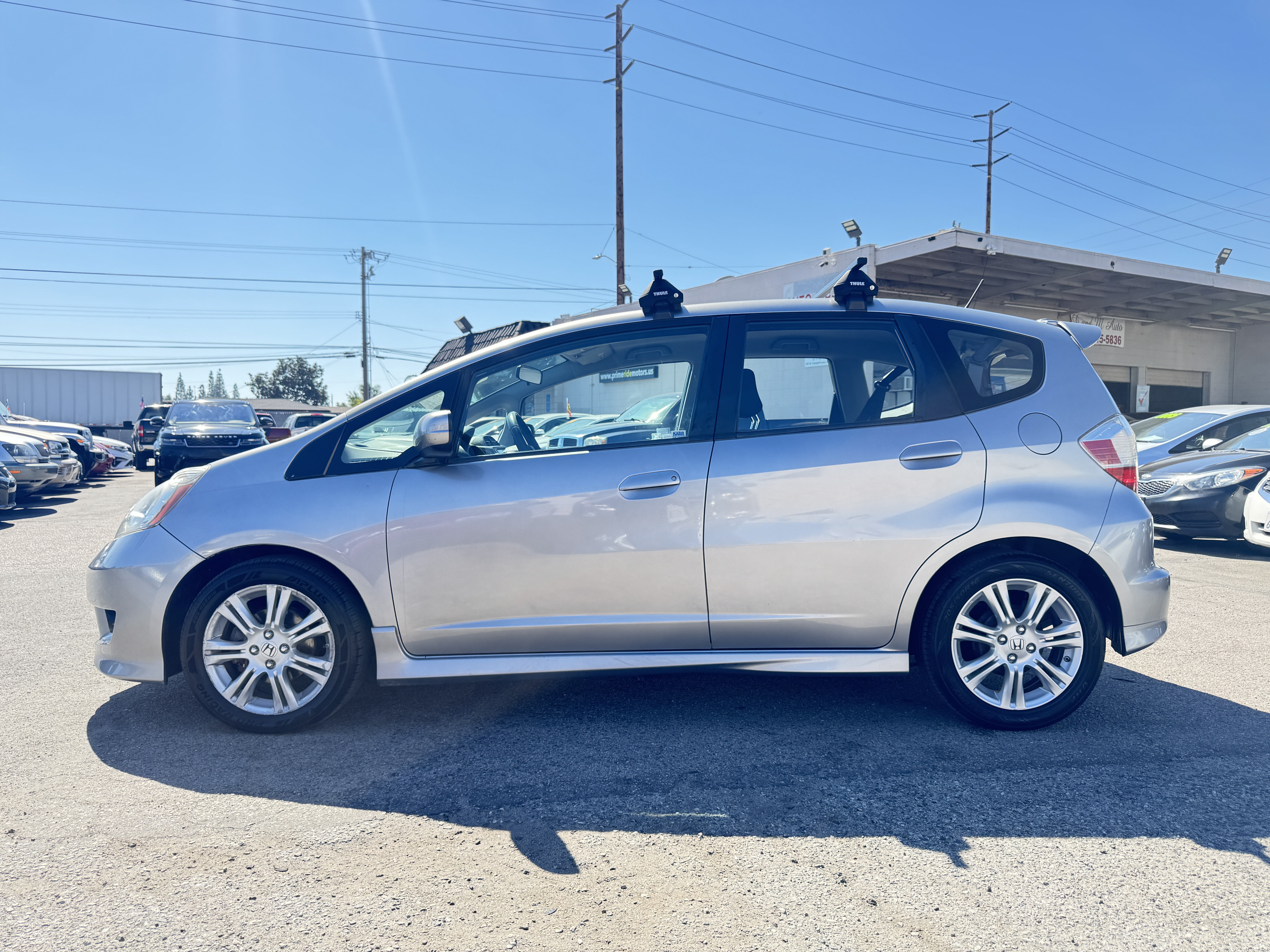 Used 2010 Honda Fit Sport image 4