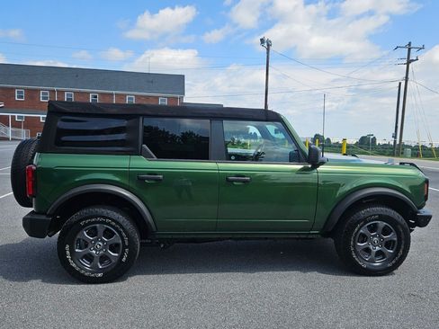 Used 2022 Ford Bronco image 5