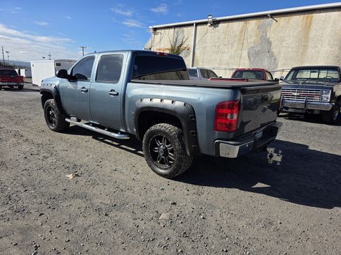 Used 2011 Chevrolet Silverado 1500 LT Z71 image 7