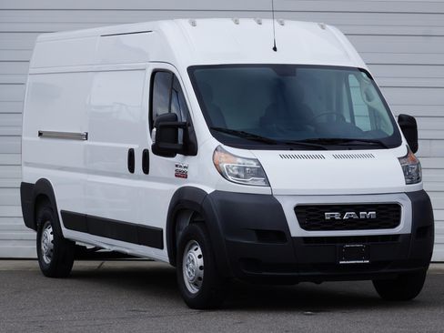 Used 2020 RAM ProMaster 2500 image 3