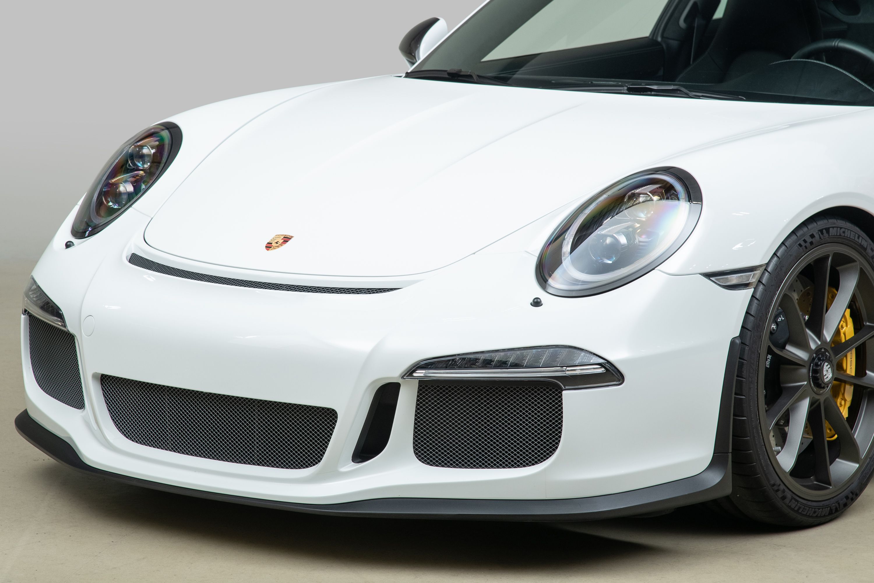 Used 2016 Porsche 911 R RWD image 43