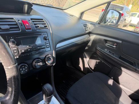 Used 2012 Subaru Impreza 2.0i Premium AWD/4WD image 13