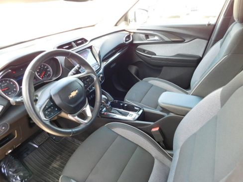 Used 2023 Chevrolet TrailBlazer LT image 11