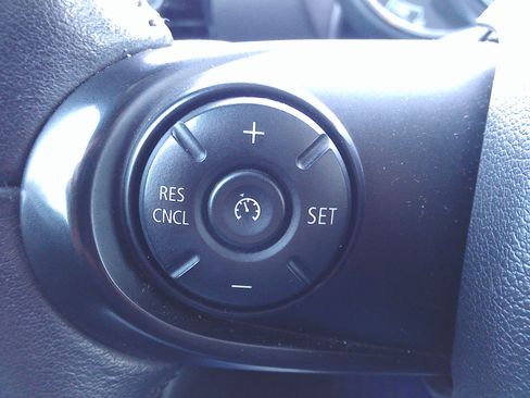 Used 2017 MINI Cooper Clubman image 30