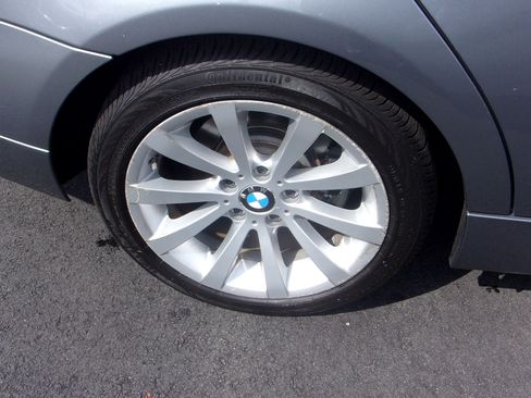 Used 2011 BMW 328i xDrive image 34