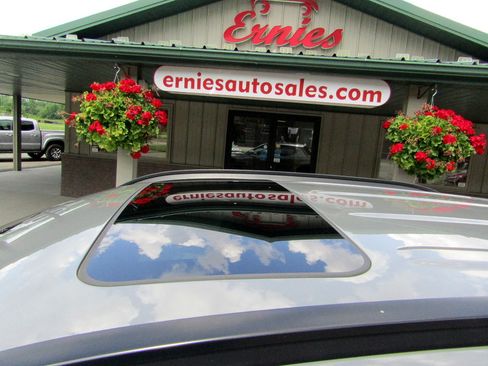 Used 2022 Hyundai Santa Cruz AWD SEL image 15