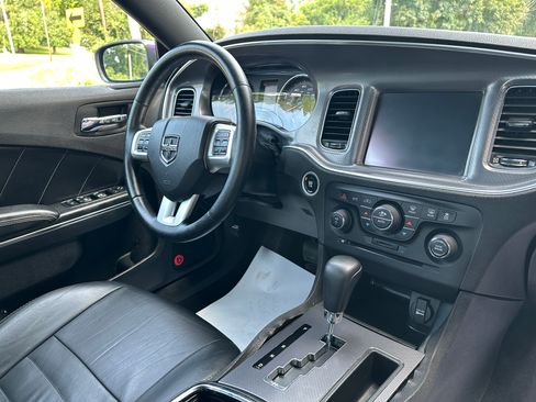 Used 2014 Dodge Charger R/T RWD image 13