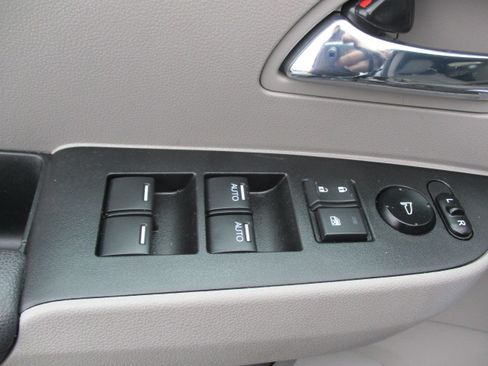 Used 2016 Honda Odyssey EX-L image 20