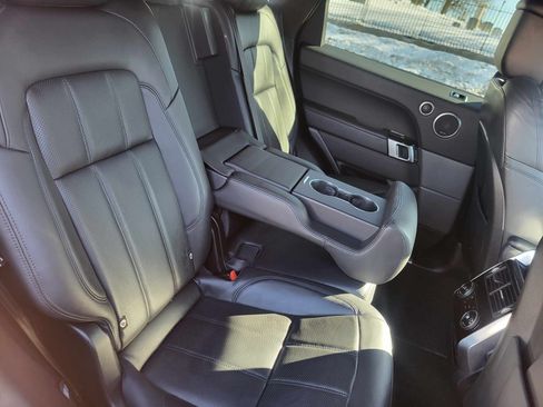 Used 2022 Land Rover Range Rover Sport HSE Silver Edition image 18