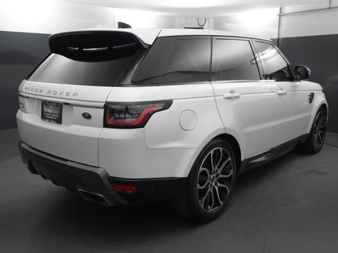 Used 2020 Land Rover Range Rover Sport HSE image 5