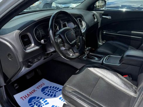 Used 2021 Dodge Charger SXT image 10