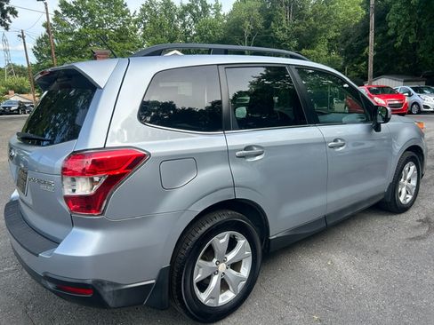 Used 2015 Subaru Forester 2.5i Limited AWD/4WD image 5