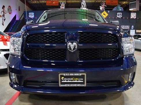 Used 2017 RAM 1500 ST image 9