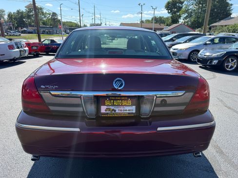 Used 2007 Mercury Grand Marquis LS w/ Premium Package RWD image 24