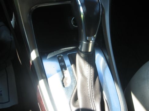 Used 2012 Buick Verano Leather image 12