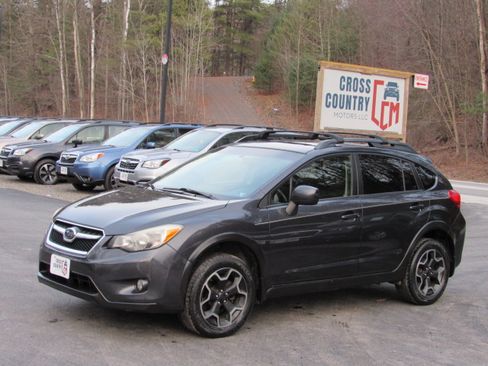 Used 2013 Subaru XV Crosstrek 2.0i Premium image 2