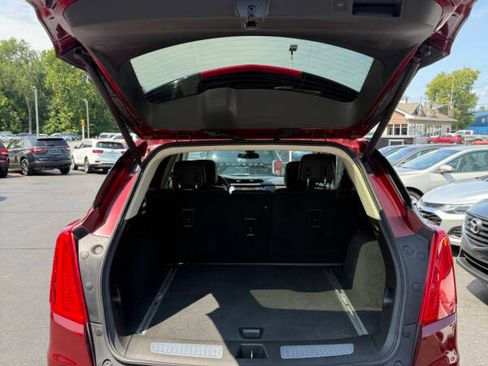 Used 2017 Cadillac XT5 Premium Luxury AWD/4WD image 12