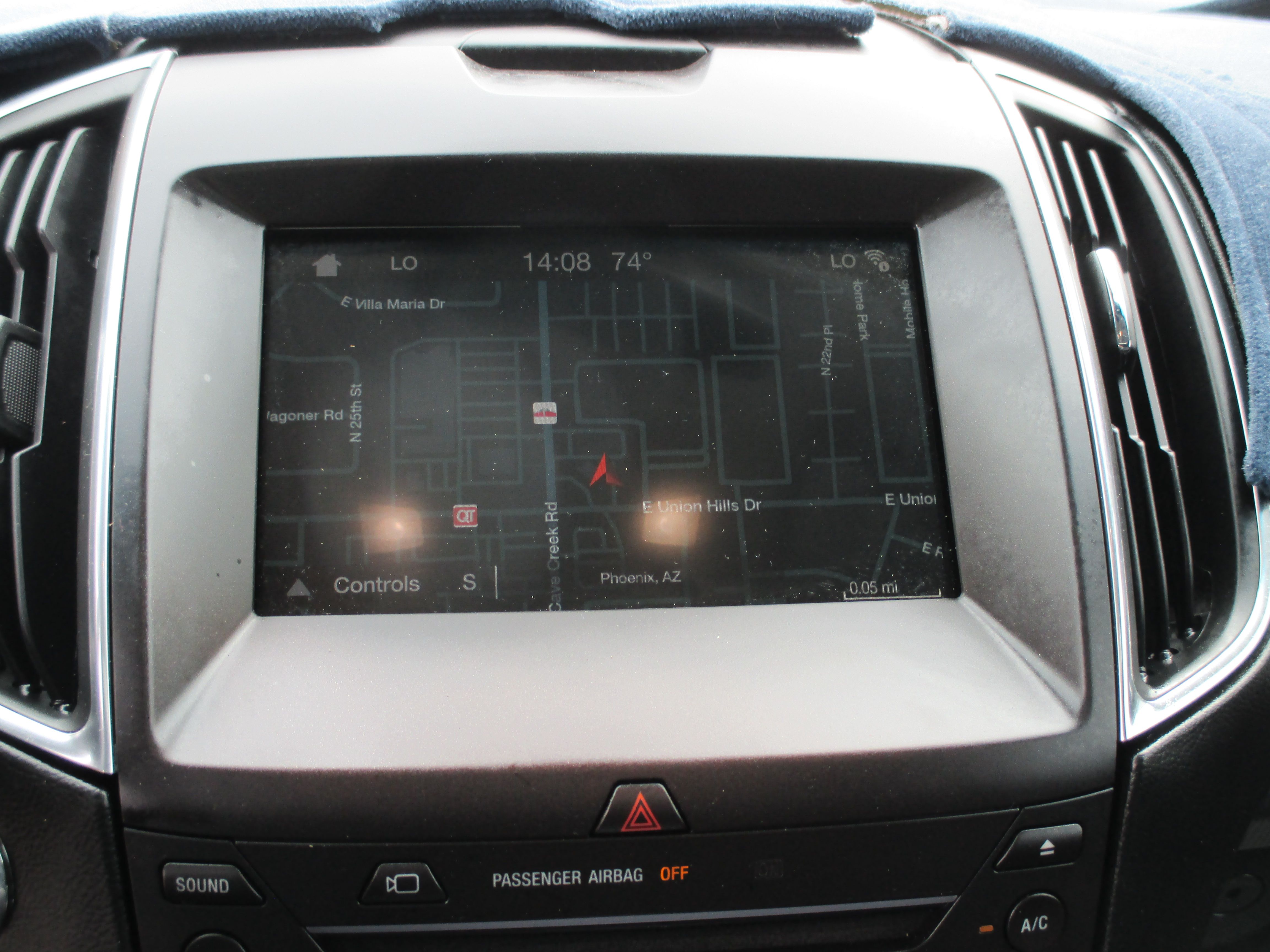 Used 2017 Ford Edge Titanium Sport Utility 4D FWD image 8