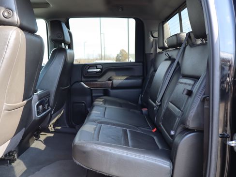 Used 2020 GMC Sierra 2500 Denali image 11