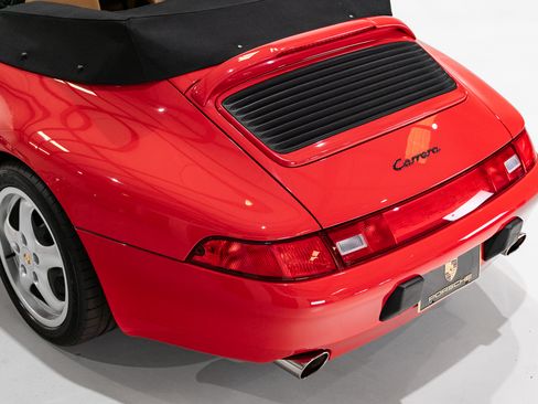 Used 1996 Porsche 911 Carrera Cabriolet RWD image 51