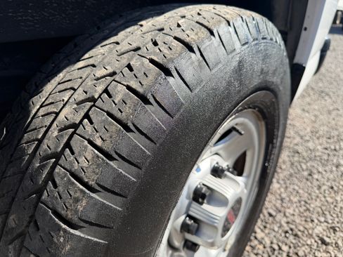 Used 2020 GMC Savana 2500 image 21