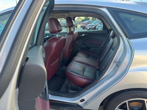 Used 2012 Ford Focus SE image 20