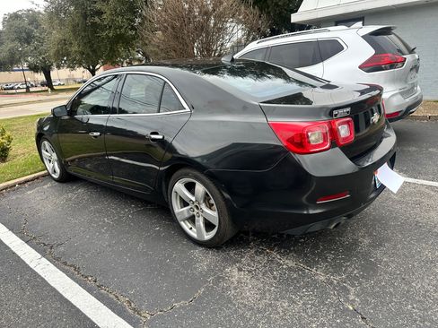 Used 2014 Chevrolet Malibu LTZ image 2
