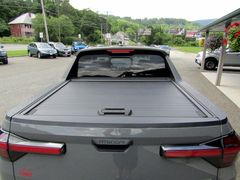 Used 2022 Hyundai Santa Cruz AWD SEL image 16